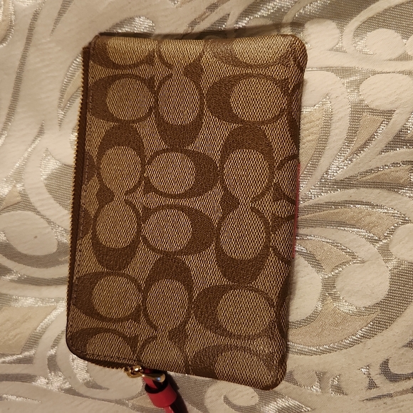 Like new pink coach backpack along with wristlet and small wallet - Picture 11 of 12